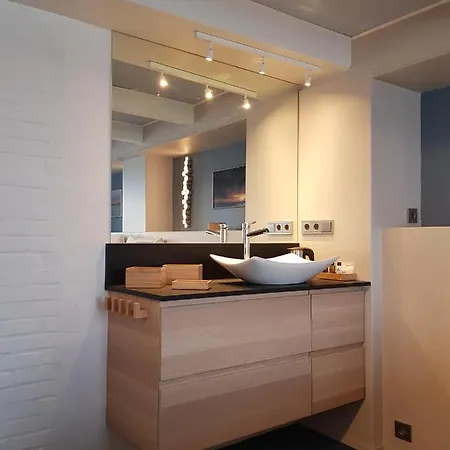 Waar Maas En Waal Bed and breakfast 3*